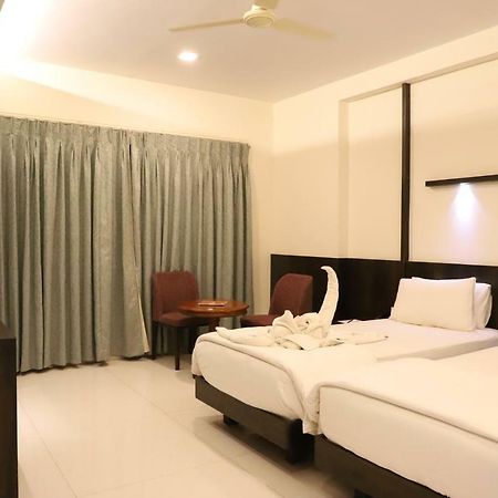 Kyriad Hotel Vijayapura By Othpl Bijāpur المظهر الخارجي الصورة