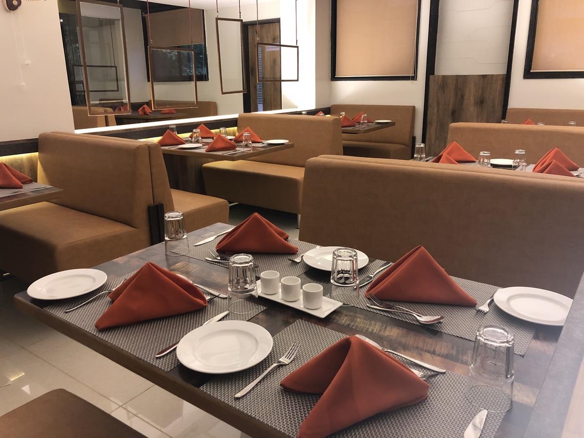 Kyriad Hotel Vijayapura By Othpl Bijāpur المظهر الخارجي الصورة