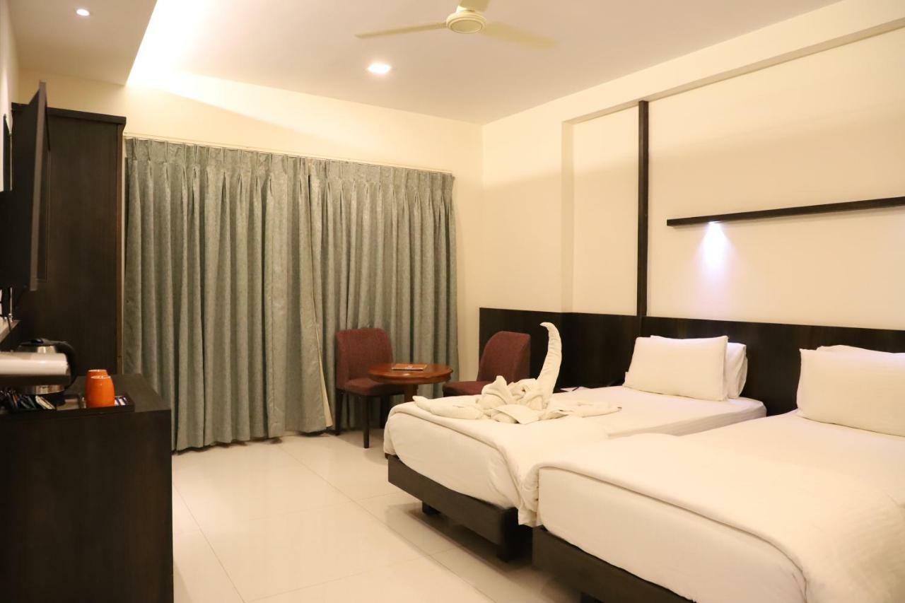 Kyriad Hotel Vijayapura By Othpl Bijāpur المظهر الخارجي الصورة